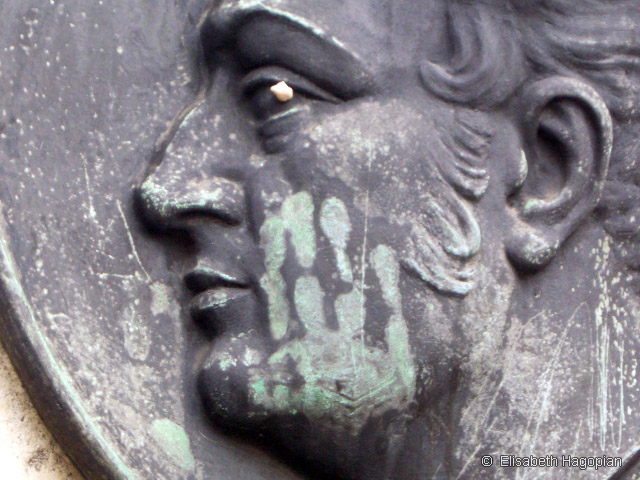 Kurioses in Paris, 2005